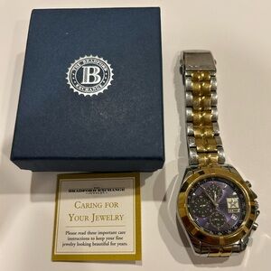 US Army The Bradford Exchange watch No: 731 of 5000. Two tone silver/gold band